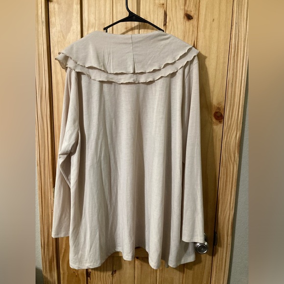 Geneology Fashion DNA size 1X waterfall open-front lightweight knit cardigan - Picture 4 of 4